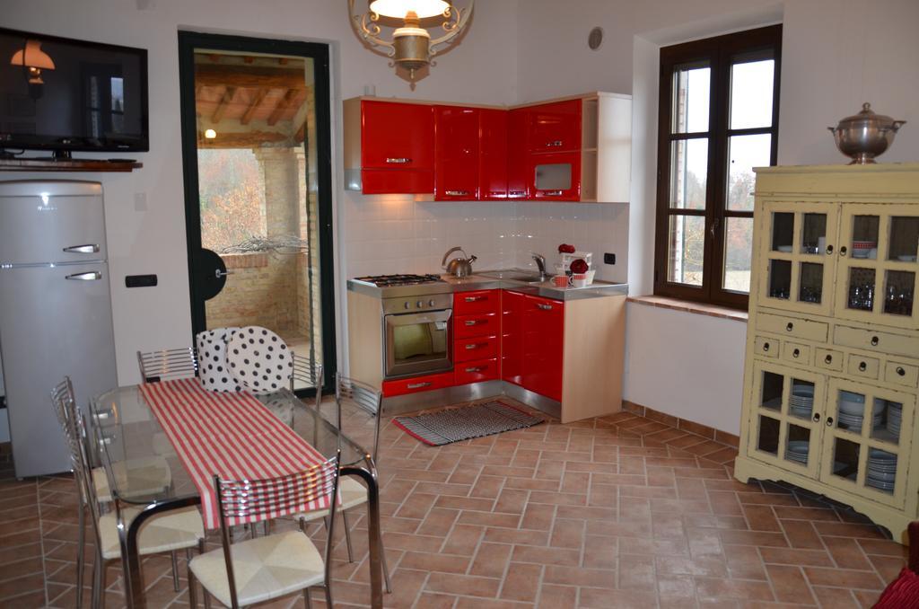 Agriturismo Sant'Alfredo Monteroni d'Arbia Exterior photo