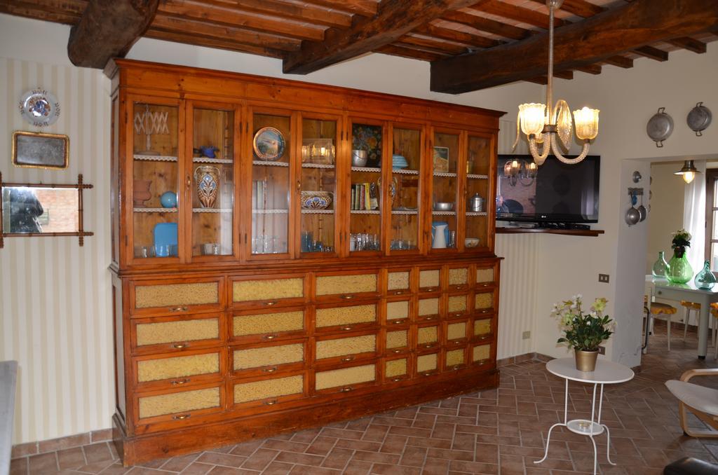 Agriturismo Sant'Alfredo Monteroni d'Arbia Exterior photo